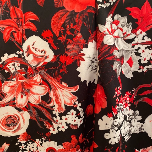 Alexis Admor Scuba Sheath - Picture 8 of 8